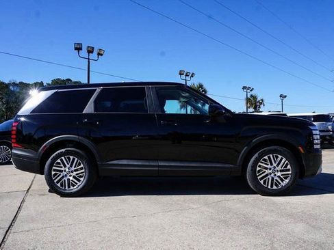 New 2026 Hyundai Palisade SE FWD image 3
