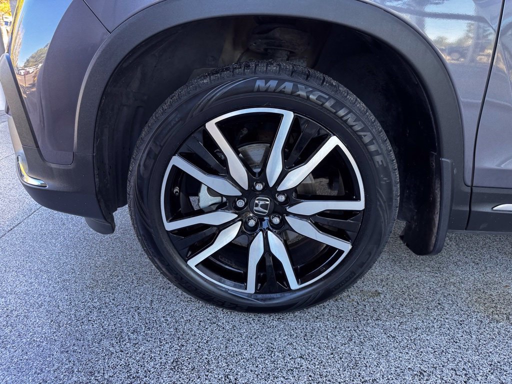 Used 2022 Honda Pilot Touring image 10