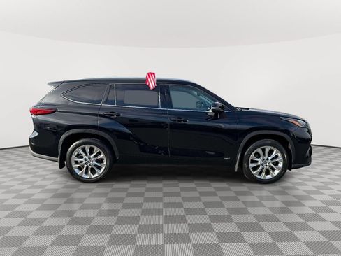 Used 2023 Toyota Highlander Limited AWD/4WD image 8