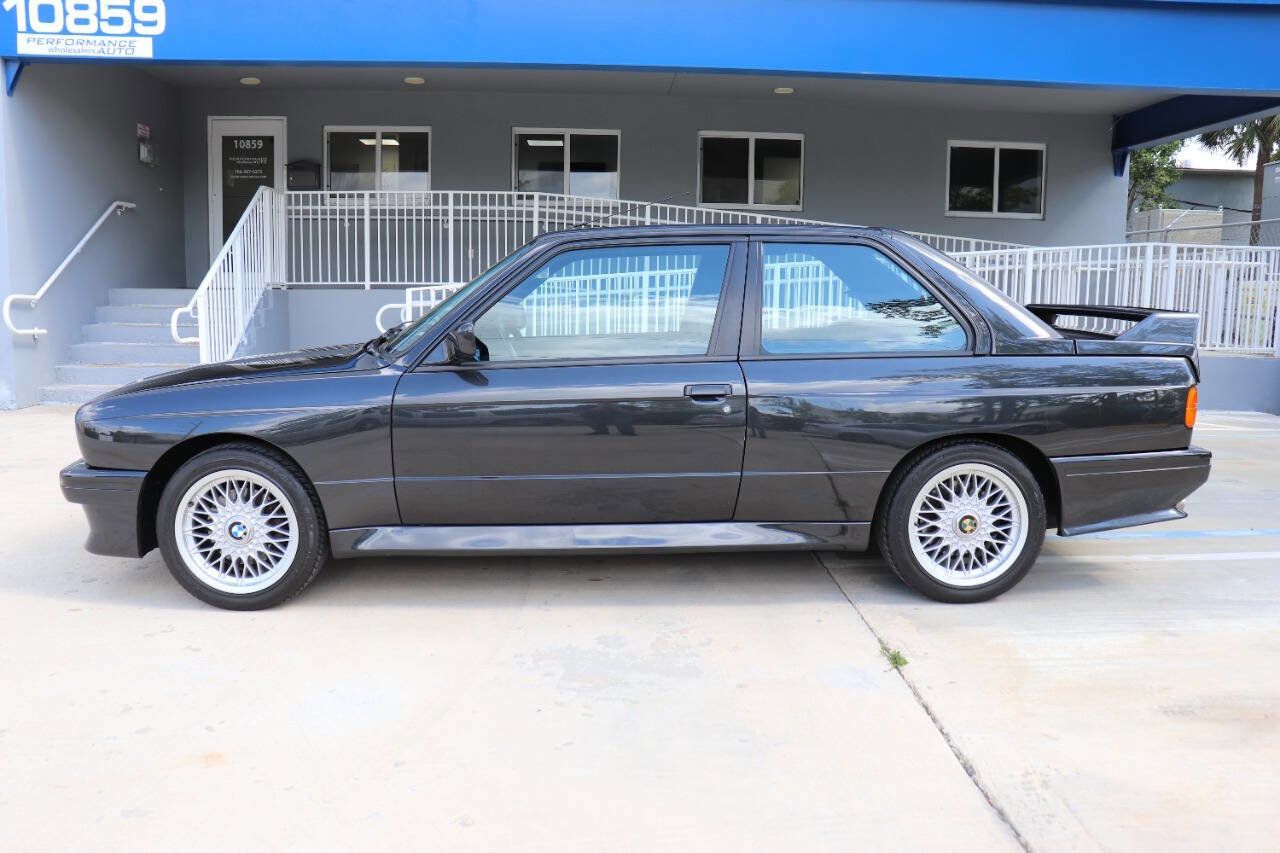 Used 1987 BMW M3 image 1