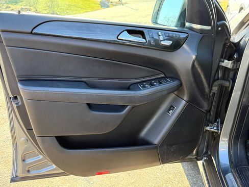 Used 2018 Mercedes-Benz GLE 350 4MATIC image 15