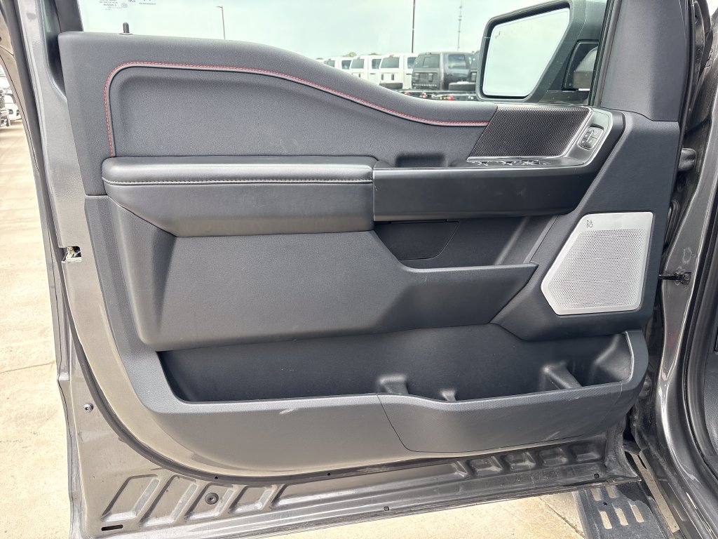 Used 2025 Ford F150 Raptor AWD/4WD image 14