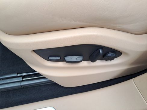 Certified 2022 Porsche Cayenne image 24