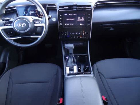 Used 2024 Hyundai Tucson SEL FWD image 13