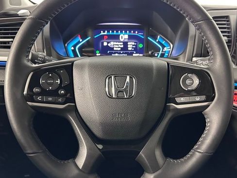Used 2024 Honda Odyssey Touring image 18