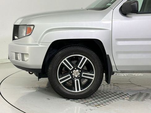 Used 2014 Honda Ridgeline Sport image 10