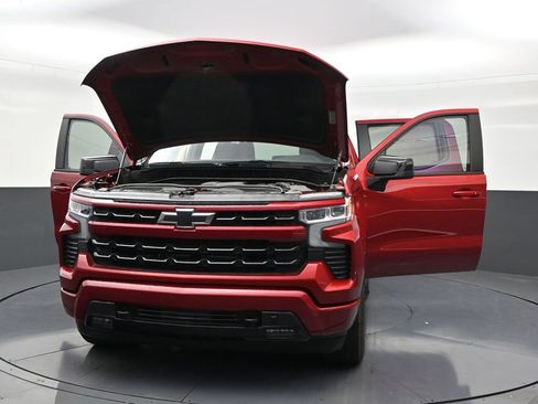 Used 2025 Chevrolet Silverado 1500 RST RWD image 33