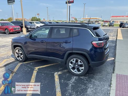 Used 2018 Jeep Compass Limited AWD/4WD image 3