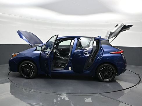Used 2023 Nissan Leaf SV Plus image 35