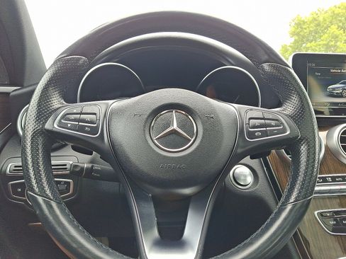 Used 2018 Mercedes-Benz C 300 4MATIC Sedan image 22