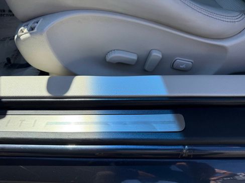 Used 2010 INFINITI G37 Journey w/ Premium Pkg RWD image 21