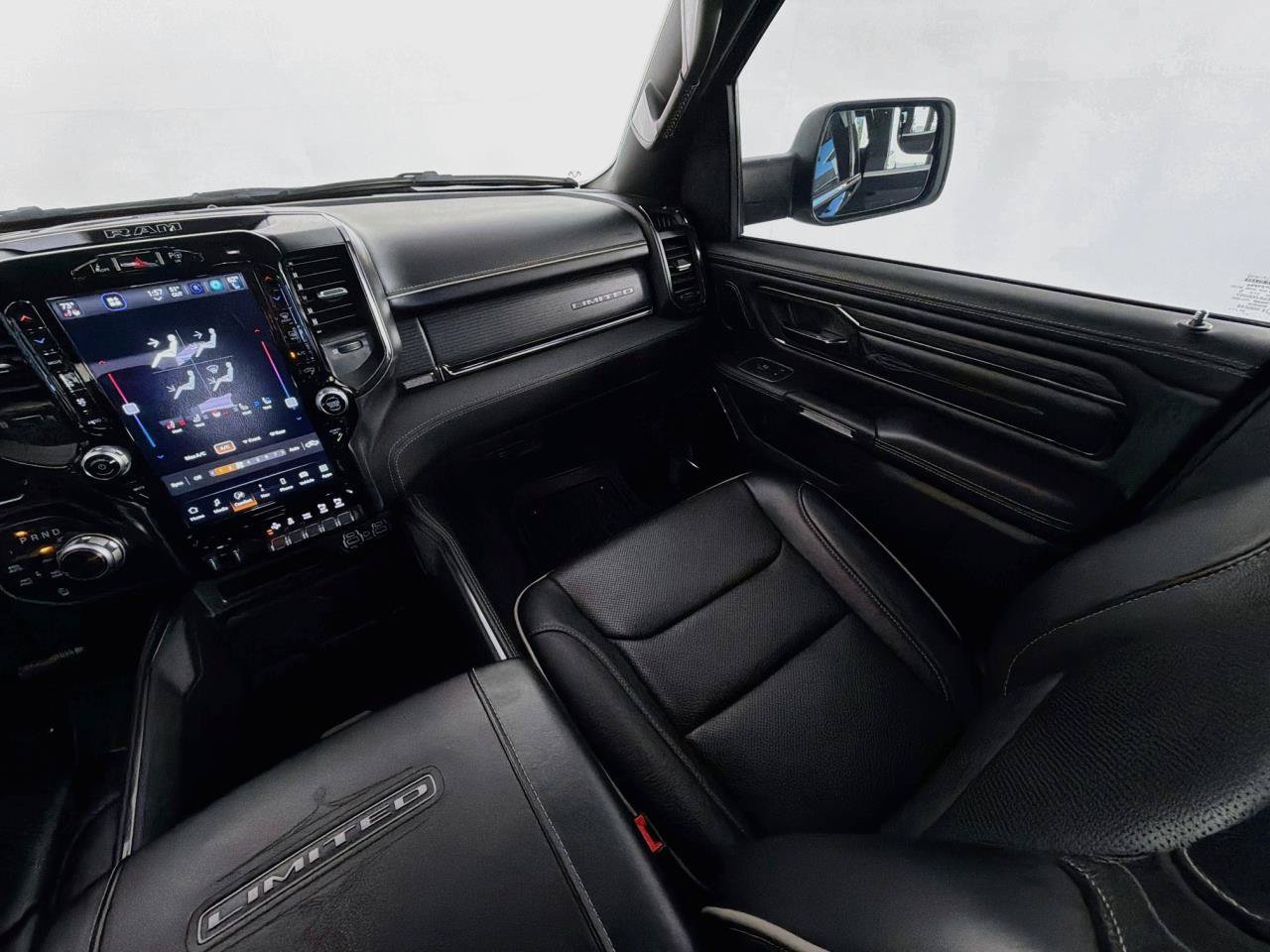 Used 2022 RAM 1500 Limited AWD/4WD image 12
