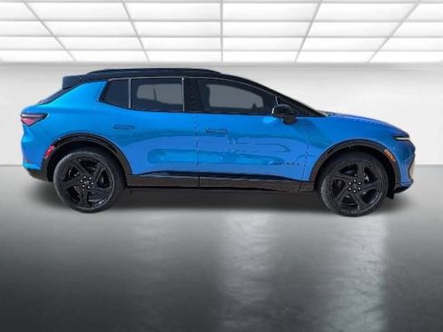 New 2026 Chevrolet Equinox EV RS image 34