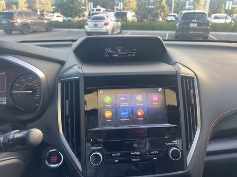 Used 2023 Subaru Crosstrek 2.0i Premium image 35