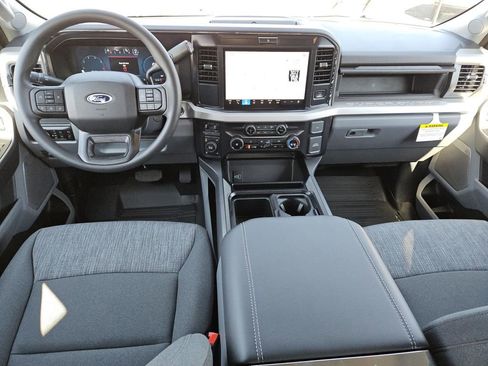 New 2026 Ford F250 XLT w/ XLT Premium Package image 5