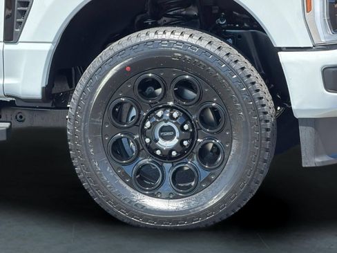 New 2026 Ford F250 XLT w/ XLT Premium Package AWD/4WD image 33
