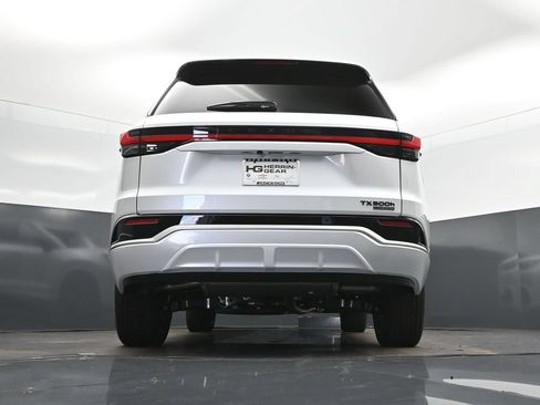 New 2026 Lexus TX 500h AWD image 40