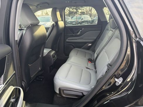 Certified 2022 Lincoln Corsair AWD w/ Equipment Group 101A image 13