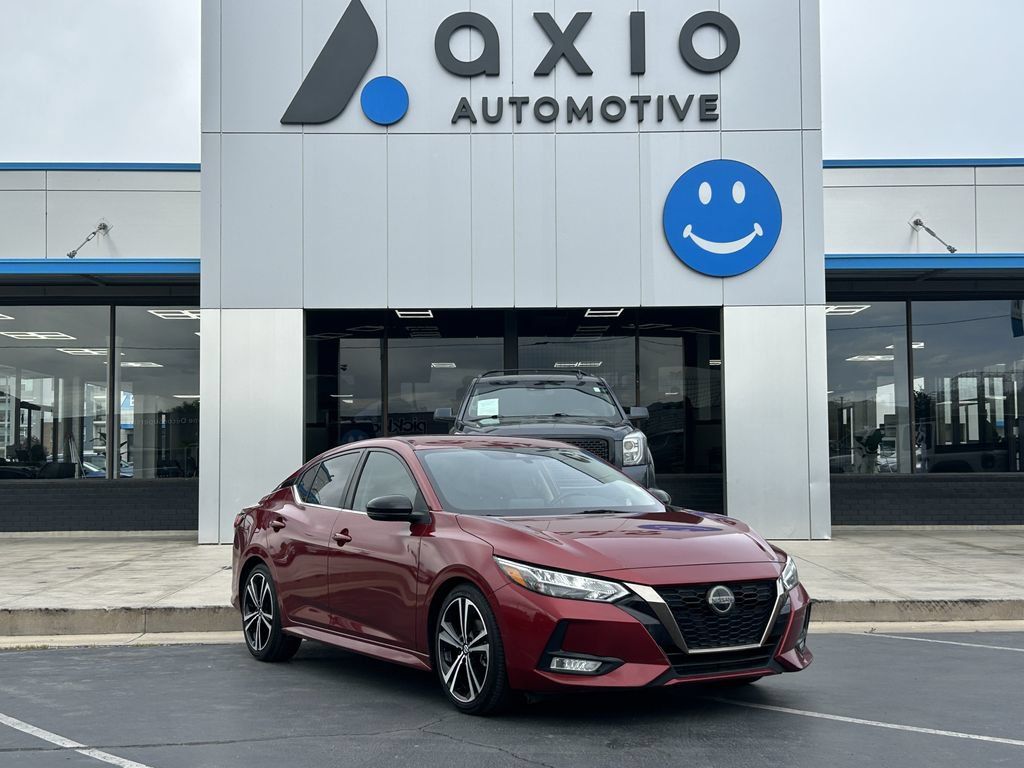 Used 2020 Nissan Sentra SR FWD image 1
