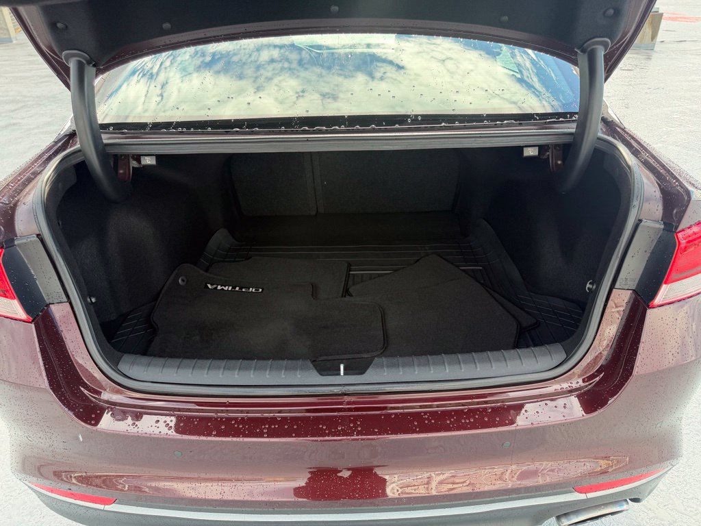 Used 2017 Kia Optima LX w/ Convenience Package FWD image 9
