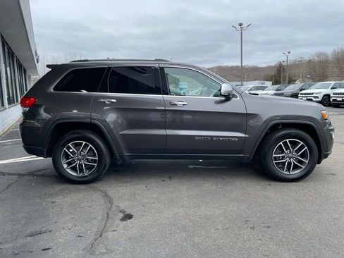 Used 2019 Jeep Grand Cherokee Limited image 4