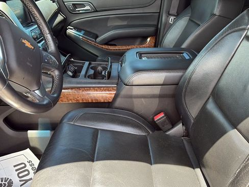Used 2016 Chevrolet Tahoe LTZ AWD/4WD image 13