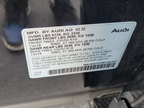Used 2022 Audi Q3 2.0T Premium Plus w/ Premium Plus Package AWD/4WD image 34