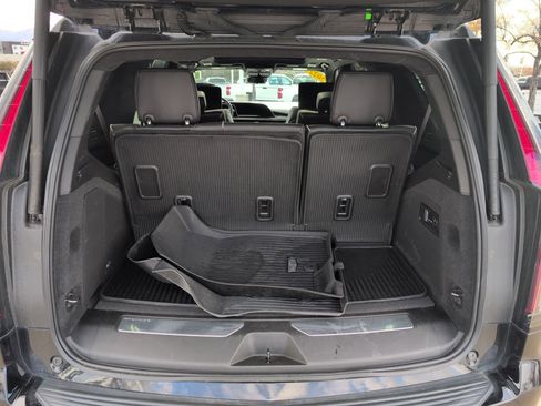 Used 2022 Cadillac Escalade Premium Luxury Platinum w/ LPO, Floor Liner Package image 30