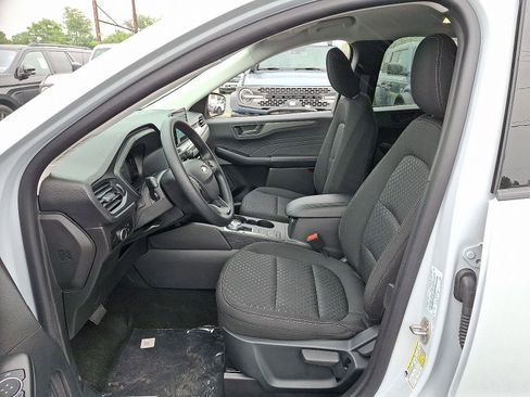 New 2025 Ford Escape Active image 9