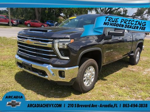 Used 2024 Chevrolet Silverado 2500 LTZ AWD/4WD image 8