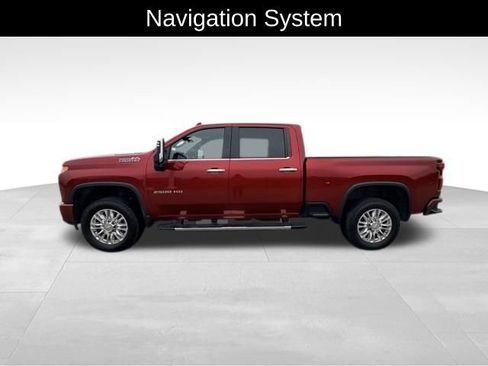 Used 2022 Chevrolet Silverado 2500 High Country w/ Z71 Off-Road Package image 4