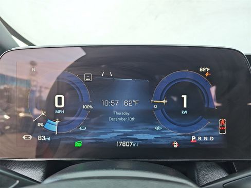 Used 2024 Chevrolet Equinox EV LT image 20