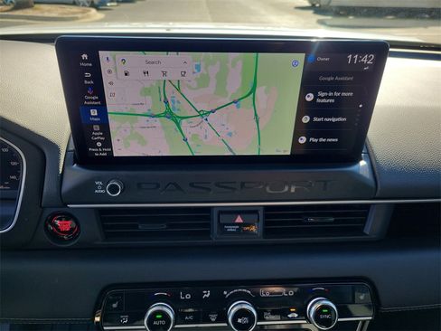 Certified 2026 Honda Passport RTL image 33