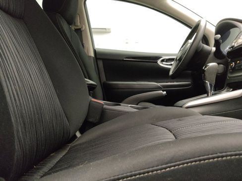 Used 2017 Nissan Sentra SV FWD image 21