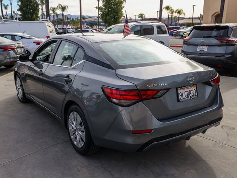 Used 2024 Nissan Sentra S image 6