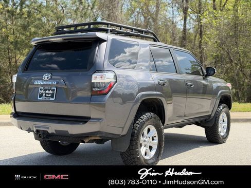 Used 2023 Toyota 4Runner SR5 Premium w/ Moonroof Package AWD/4WD image 8