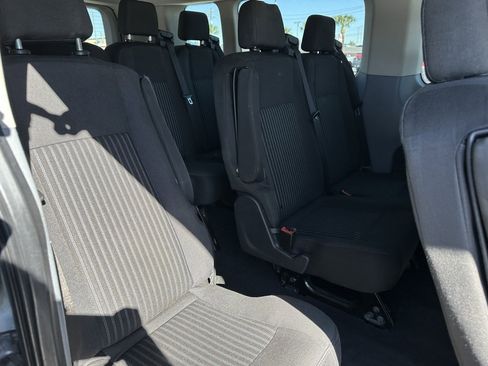 Used 2018 Ford Transit 350 XLT image 18