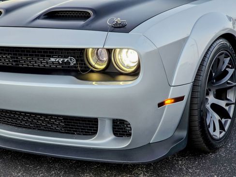 Used 2020 Dodge Challenger SRT Hellcat Redeye image 5