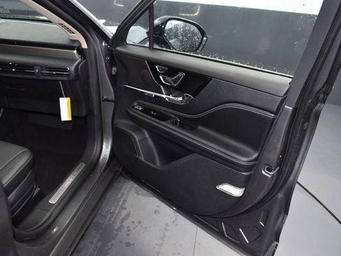 New 2025 Lincoln Corsair Reserve image 28