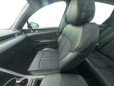 Used 2023 Kia K5 GT-Line image 30