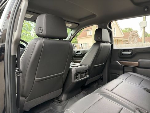 Used 2020 Chevrolet Silverado 1500 LT Trail Boss AWD/4WD image 19