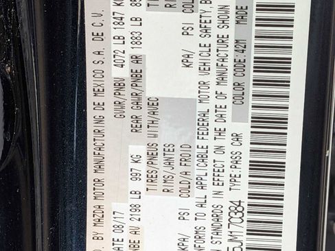 Used 2018 MAZDA MAZDA3 Touring image 29