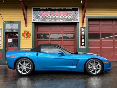 Used 2009 Chevrolet Corvette Convertible w/ Preferred Equipment Group RWD image 5