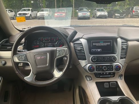 Used 2019 GMC Yukon SLT w/ HD Trailering Package RWD image 20