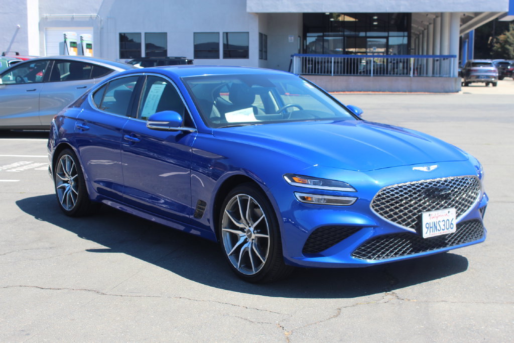 Used 2023 Genesis G70 2.0T AWD/4WD image 4