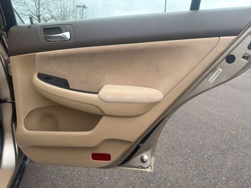 Used 2007 Honda Accord VP image 20