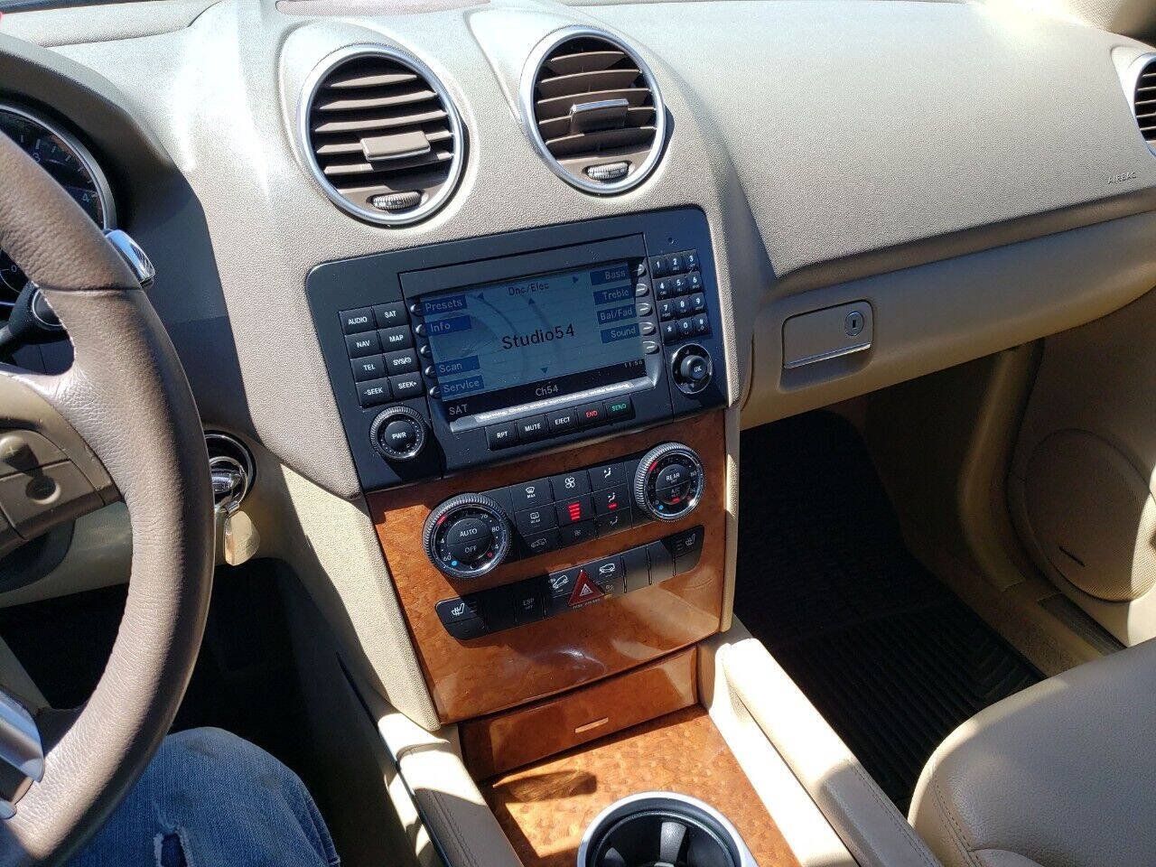 Used 2008 Mercedes-Benz ML 320 4MATIC image 17
