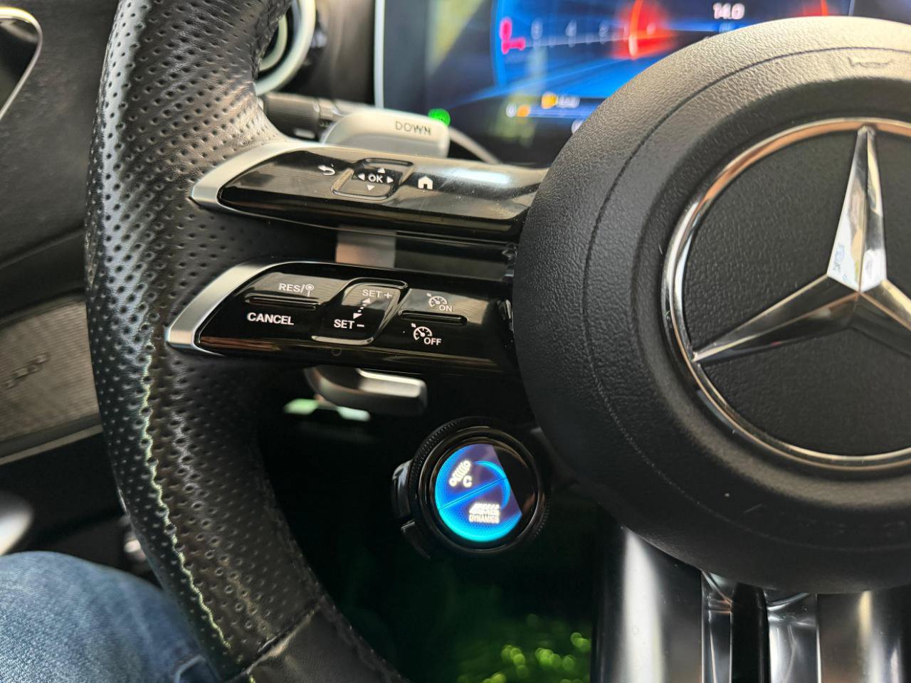 Used 2023 Mercedes-Benz C 43 AMG 4MATIC Sedan image 33