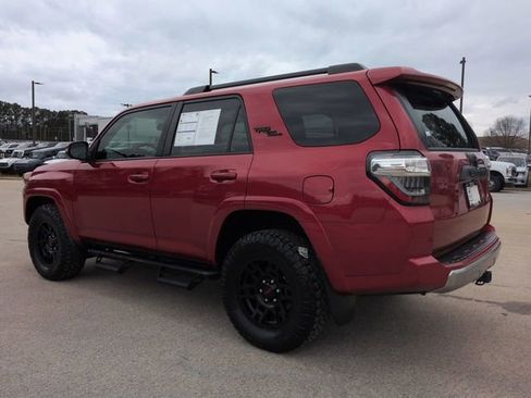 Used 2022 Toyota 4Runner TRD Off-Road Premium image 6