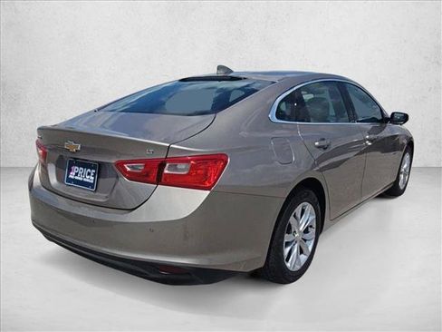 Used 2023 Chevrolet Malibu LT w/ Driver Confidence Package FWD image 7